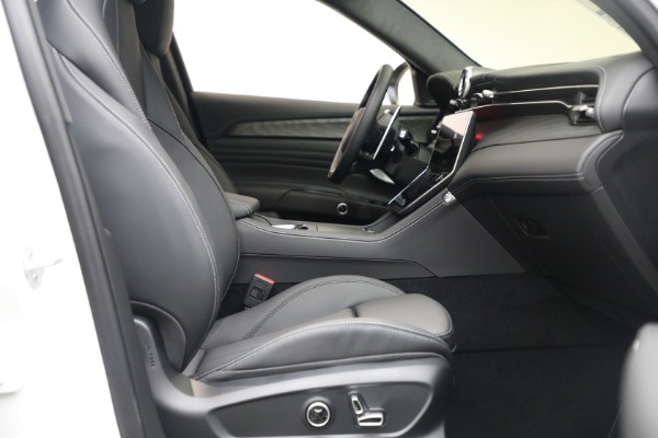 Used 2025 Maserati Grecale Modena for sale $61,116 at Maserati of Westport in Westport CT 06880 17