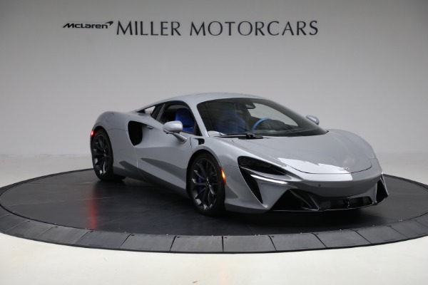 Used 2023 McLaren Artura for sale $184,900 at Maserati of Westport in Westport CT 06880 11