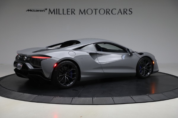Used 2023 McLaren Artura for sale $184,900 at Maserati of Westport in Westport CT 06880 8