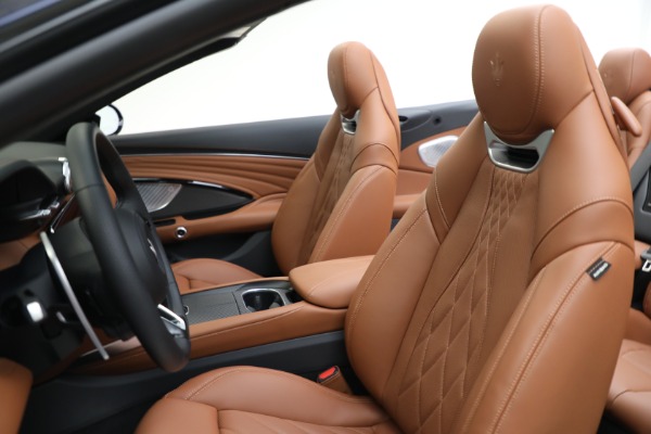 New 2026 Maserati GranCabrio Trofeo for sale $204,195 at Maserati of Westport in Westport CT 06880 14