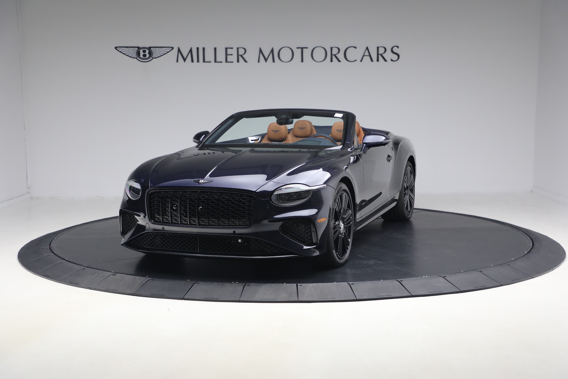 New 2026 Bentley Continental GTC Azure for sale $383,485 at Maserati of Westport in Westport CT 06880 1