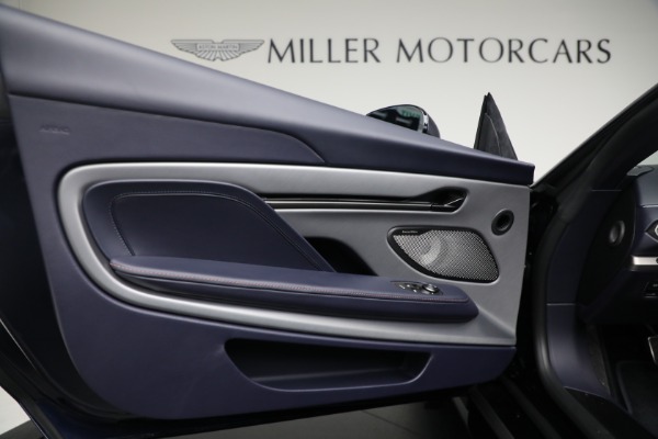 New 2026 Aston Martin Vanquish Volante for sale $558,200 at Maserati of Westport in Westport CT 06880 25