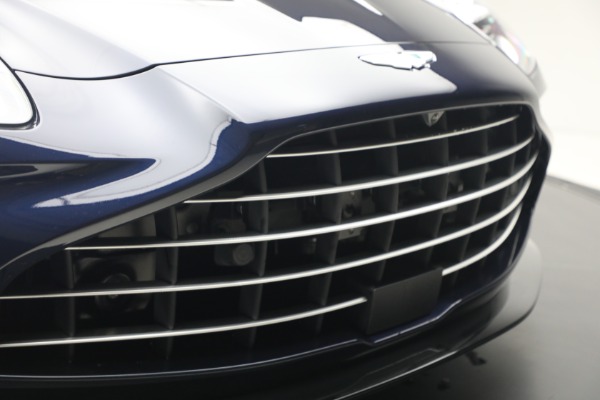 New 2026 Aston Martin Vantage Roadster for sale $253,800 at Maserati of Westport in Westport CT 06880 26