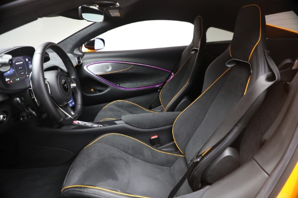 Used 2024 McLaren Artura Performance for sale $192,900 at Maserati of Westport in Westport CT 06880 22