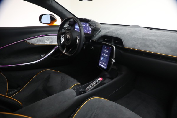 Used 2024 McLaren Artura Performance for sale $192,900 at Maserati of Westport in Westport CT 06880 26