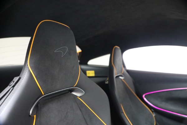 Used 2024 McLaren Artura Performance for sale $192,900 at Maserati of Westport in Westport CT 06880 27