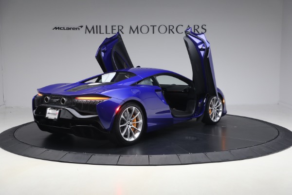 Used 2024 McLaren Artura Vision for sale $197,900 at Maserati of Westport in Westport CT 06880 18