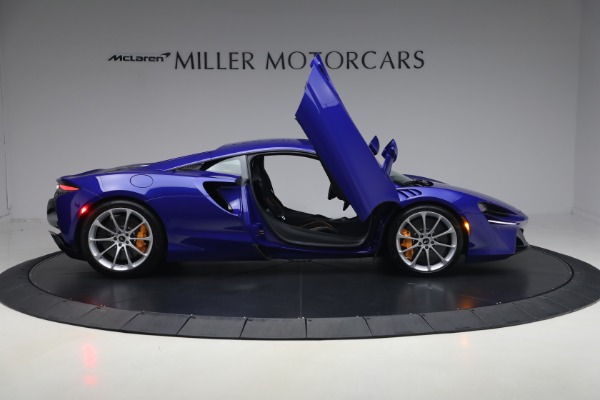 Used 2024 McLaren Artura Vision for sale $197,900 at Maserati of Westport in Westport CT 06880 19