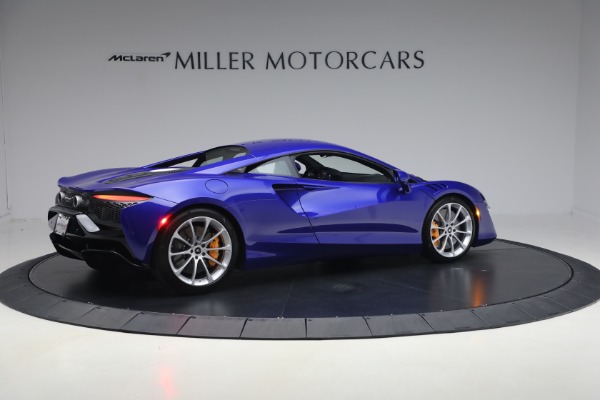 Used 2024 McLaren Artura Vision for sale $197,900 at Maserati of Westport in Westport CT 06880 8