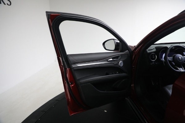 New 2025 Alfa Romeo Stelvio Intensa for sale Sold at Maserati of Westport in Westport CT 06880 20