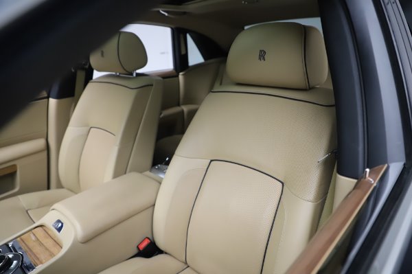 Used 2014 Rolls-Royce Ghost V-Spec for sale Sold at Maserati of Westport in Westport CT 06880 9