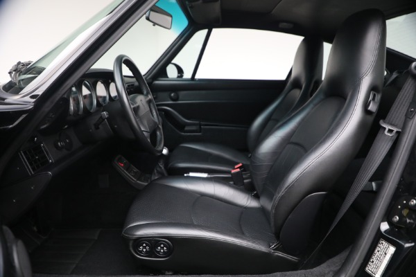 Used 1997 Porsche 911 Carrera for sale $275,900 at Maserati of Westport in Westport CT 06880 14