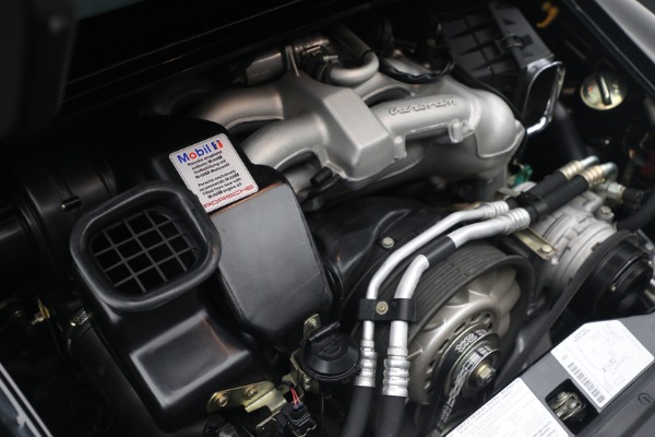 Used 1997 Porsche 911 Carrera for sale $275,900 at Maserati of Westport in Westport CT 06880 21