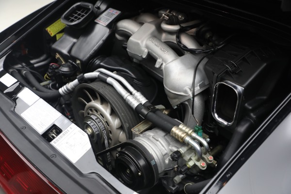 Used 1997 Porsche 911 Carrera for sale $275,900 at Maserati of Westport in Westport CT 06880 22