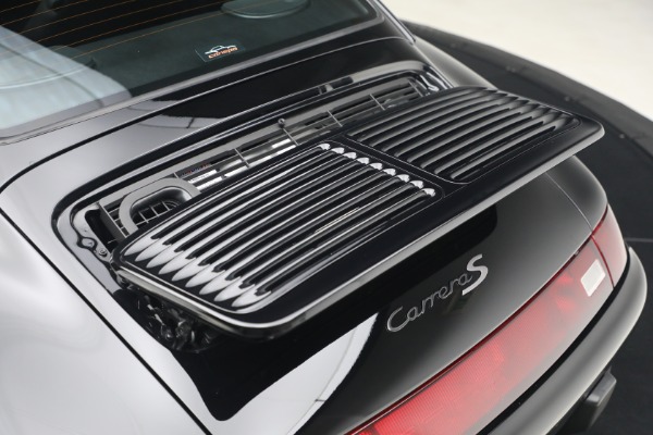 Used 1997 Porsche 911 Carrera for sale $275,900 at Maserati of Westport in Westport CT 06880 24