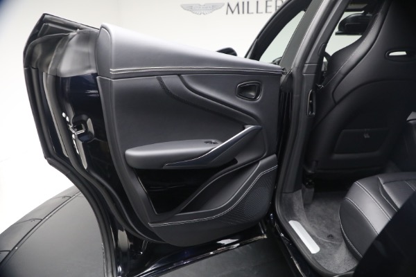 New 2026 Aston Martin DBX 707 for sale $320,800 at Maserati of Westport in Westport CT 06880 27