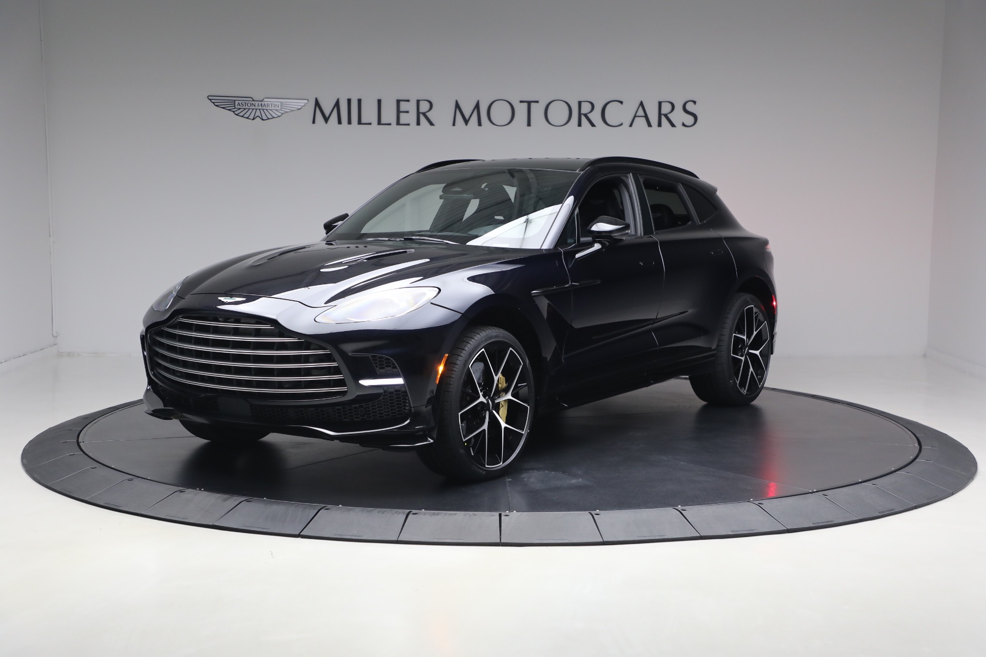 New 2026 Aston Martin DBX 707 for sale $320,800 at Maserati of Westport in Westport CT 06880 1