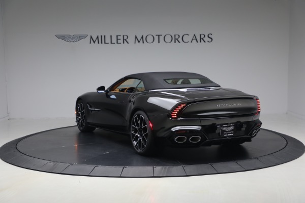 New 2026 Aston Martin Vanquish Volante for sale $581,800 at Maserati of Westport in Westport CT 06880 17