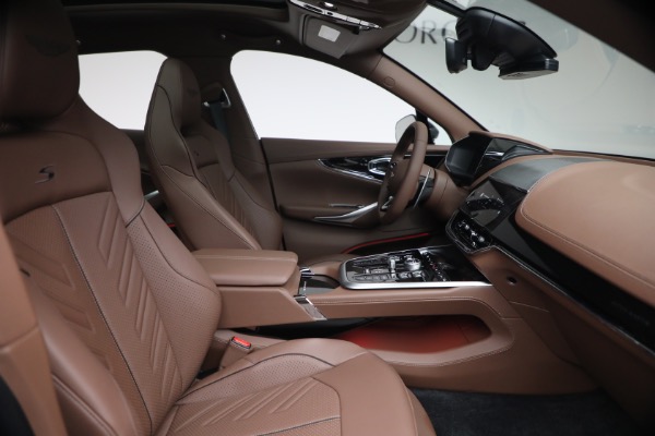 New 2026 Aston Martin DBX S for sale $274,900 at Maserati of Westport in Westport CT 06880 18