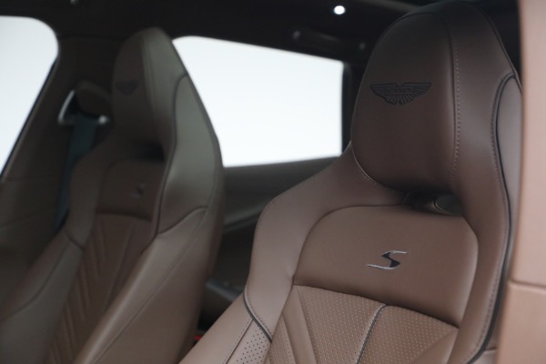 New 2026 Aston Martin DBX S for sale $274,900 at Maserati of Westport in Westport CT 06880 20
