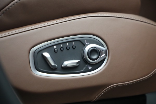 New 2026 Aston Martin DBX S for sale $274,900 at Maserati of Westport in Westport CT 06880 28