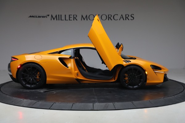 New 2026 McLaren Artura TechLux for sale $314,250 at Maserati of Westport in Westport CT 06880 18