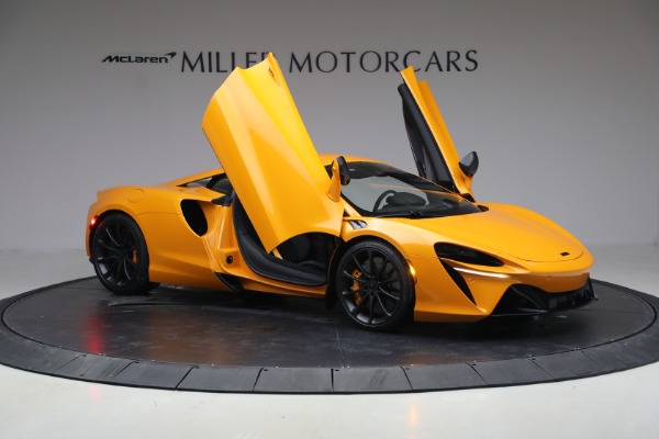 New 2026 McLaren Artura TechLux for sale $314,250 at Maserati of Westport in Westport CT 06880 19