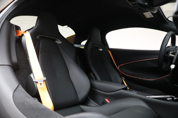 New 2026 McLaren Artura TechLux for sale $314,250 at Maserati of Westport in Westport CT 06880 26