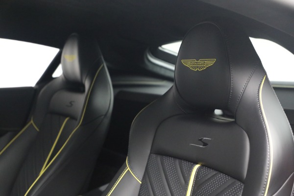 New 2026 Aston Martin Vantage S for sale $265,300 at Maserati of Westport in Westport CT 06880 21