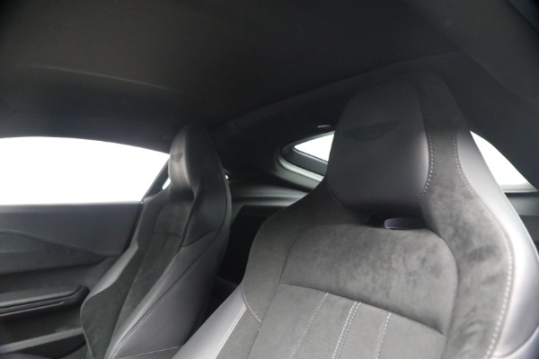 Used 2025 Aston Martin Vantage for sale $192,900 at Maserati of Westport in Westport CT 06880 13