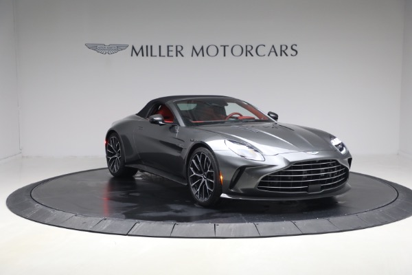 Used 2026 Aston Martin Vantage Roadster for sale Sold at Maserati of Westport in Westport CT 06880 26