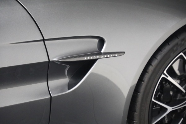 Used 2026 Aston Martin Vantage Roadster for sale Sold at Maserati of Westport in Westport CT 06880 28