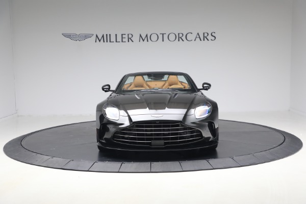 New 2026 Aston Martin Vantage Roadster for sale $265,600 at Maserati of Westport in Westport CT 06880 24