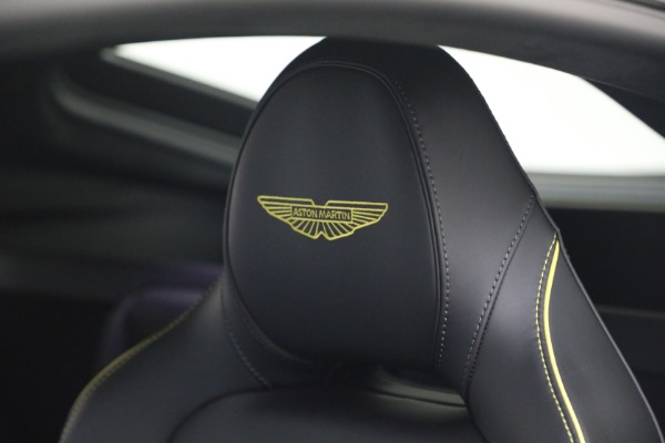 New 2026 Aston Martin Vantage S for sale $247,500 at Maserati of Westport in Westport CT 06880 23