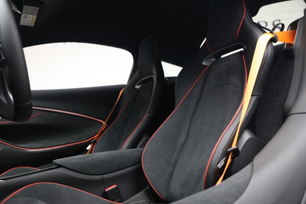 New 2026 McLaren Artura Performance for sale $305,700 at Maserati of Westport in Westport CT 06880 20