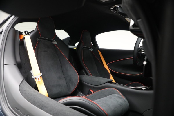 New 2026 McLaren Artura Performance for sale $305,700 at Maserati of Westport in Westport CT 06880 23