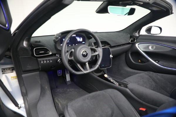 New 2026 McLaren Artura Spider Performance for sale $345,150 at Maserati of Westport in Westport CT 06880 23