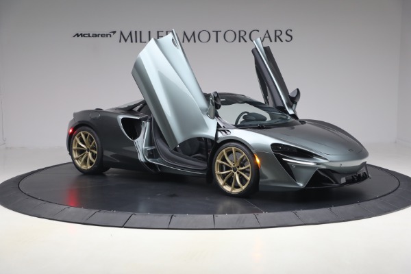 New 2026 McLaren Artura Spider Performance for sale $337,300 at Maserati of Westport in Westport CT 06880 19