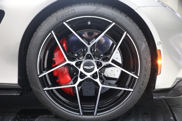 New 2026 Aston Martin Vanquish for sale $546,000 at Maserati of Westport in Westport CT 06880 14