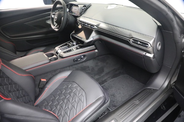 New 2026 Aston Martin Vanquish for sale $546,000 at Maserati of Westport in Westport CT 06880 18