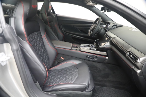 New 2026 Aston Martin Vanquish for sale $546,000 at Maserati of Westport in Westport CT 06880 19