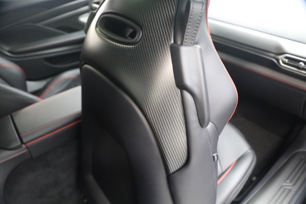 New 2026 Aston Martin Vanquish for sale $546,000 at Maserati of Westport in Westport CT 06880 21