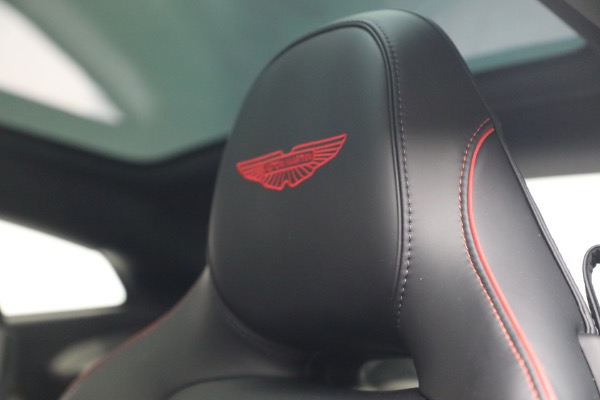 New 2026 Aston Martin Vanquish for sale $546,000 at Maserati of Westport in Westport CT 06880 24