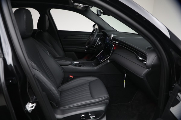 Used 2026 Maserati Grecale Modena V6 for sale $78,714 at Maserati of Westport in Westport CT 06880 14