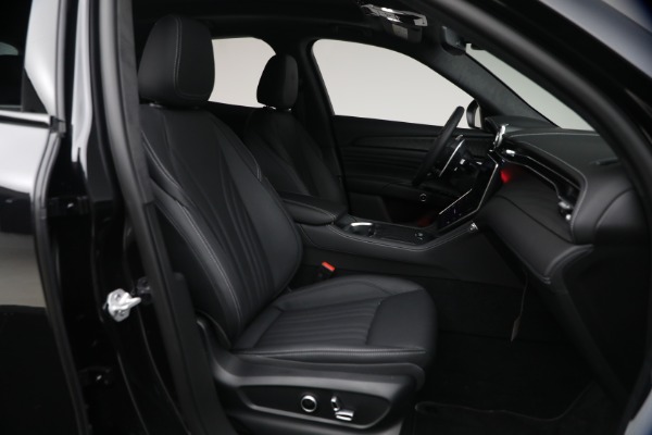 Used 2026 Maserati Grecale Modena V6 for sale $79,881 at Maserati of Westport in Westport CT 06880 16