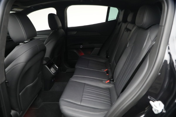 Used 2026 Maserati Grecale Modena V6 for sale $79,881 at Maserati of Westport in Westport CT 06880 17
