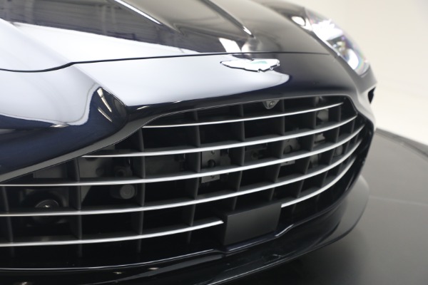 New 2026 Aston Martin Vantage Roadster for sale $260,900 at Maserati of Westport in Westport CT 06880 26