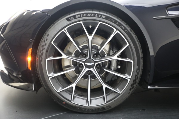 New 2026 Aston Martin Vantage Roadster for sale $260,900 at Maserati of Westport in Westport CT 06880 27