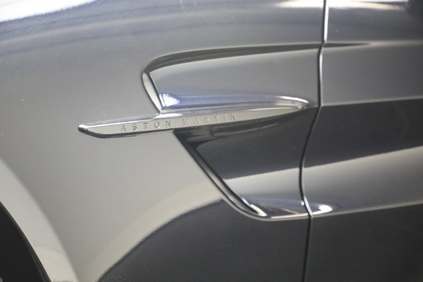 New 2026 Aston Martin Vantage Roadster for sale $260,900 at Maserati of Westport in Westport CT 06880 28