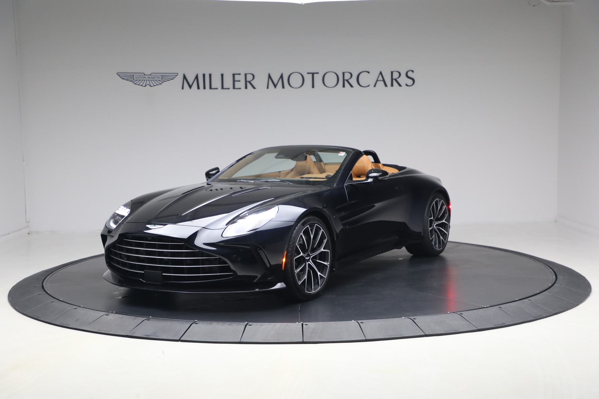 New 2026 Aston Martin Vantage Roadster for sale $260,900 at Maserati of Westport in Westport CT 06880 1